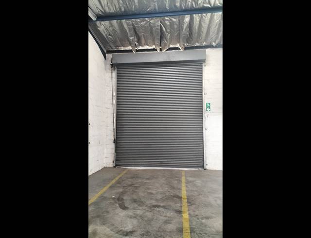 125M² MINI FACTORY TO LET IN BRIARDENE